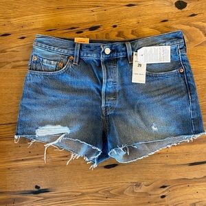 Levi’s 501 cut off shorts - NEW